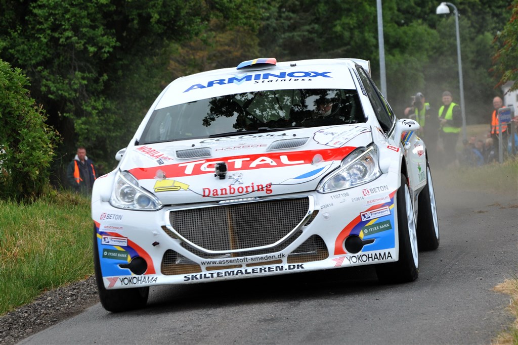 Peugeot Rally blev vundet af Christian Jensen og Freddy Pedersen efter en tæt kamp med Ib Kragh og Mie Petersen.